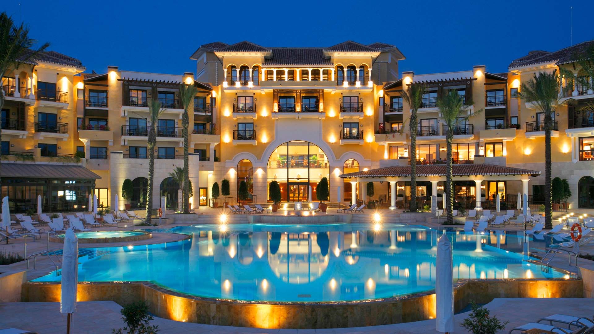 Hotel 5